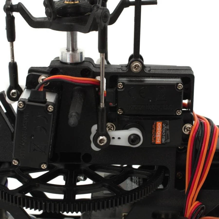 Blade 230 S RTF RC Helicopter With SAFE Technology 3 Blade 230 S RTF RC Helicopter With SAFE Technology - Image 3