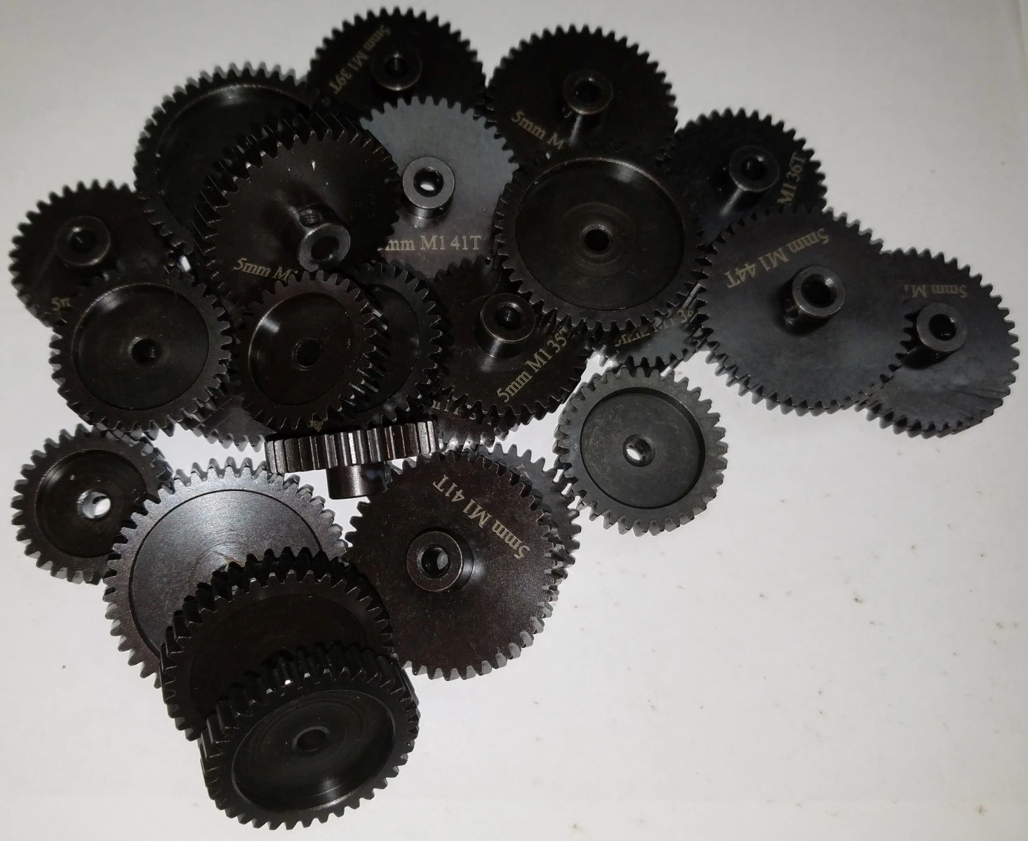 Saga 5MM Mod 1 Pinions Gear 39 Tooth 1 Saga 5MM Mod 1 Pinions Gear 39 Tooth